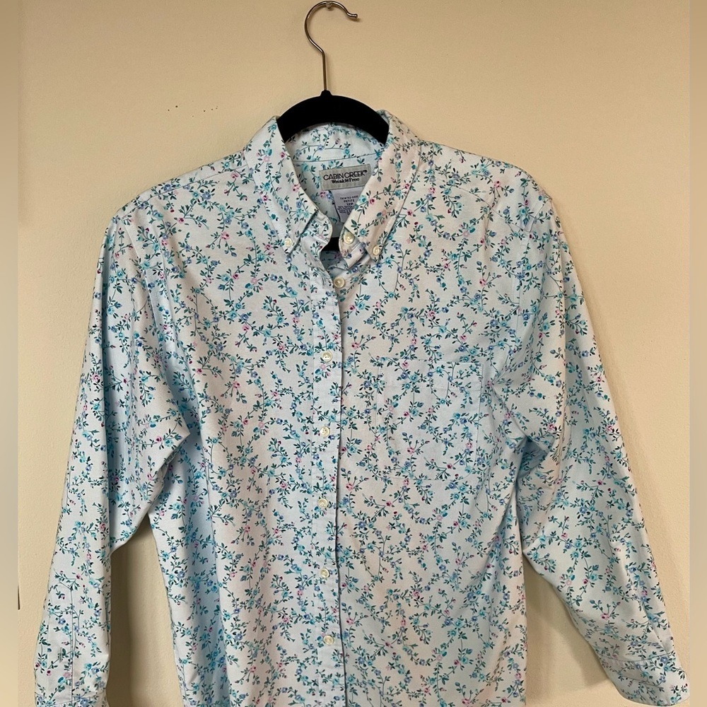 Cabin Creek Aqua Floral Button Down | Size 12P | Like New | Discontinued - Picture 12 of 12